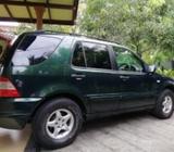 Mercedes Benz ML270 2001