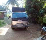 Nissan cabistra 2000