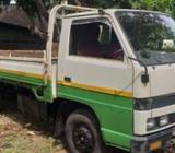 Isuzu ELF 1987