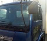 Nissan UD Freezer 2003