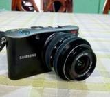 Samsung NX100