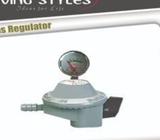 Gas Regulator with Pressure Gauge