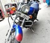 Bajaj Avenger 2005