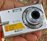 Kodak EASYSHARE M883e Camera