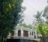 Katugasthota Ranwana Road House for Sale
